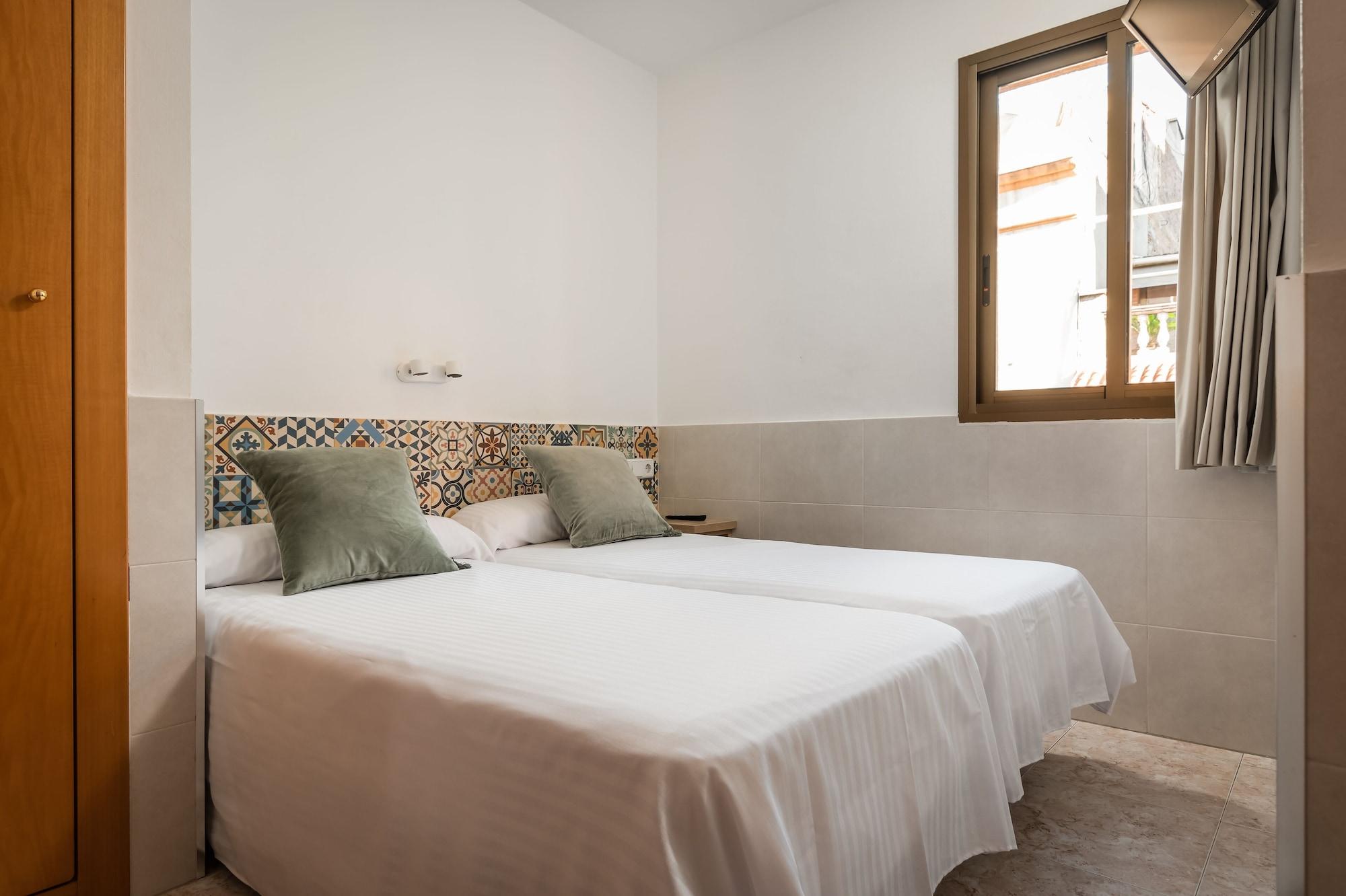 Hostal Baler Barcelona Buitenkant foto