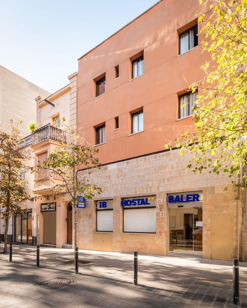 Hostal Baler Barcelona Buitenkant foto