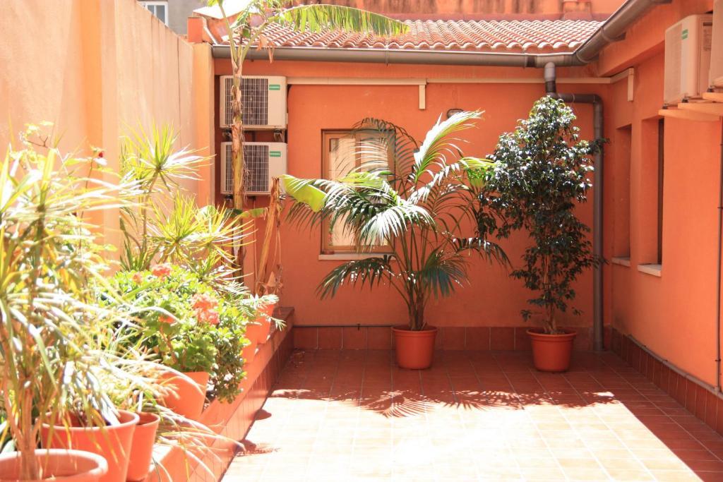 Hostal Baler Barcelona Buitenkant foto
