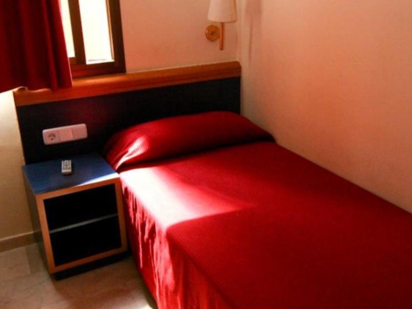 Hostal Baler Barcelona Buitenkant foto